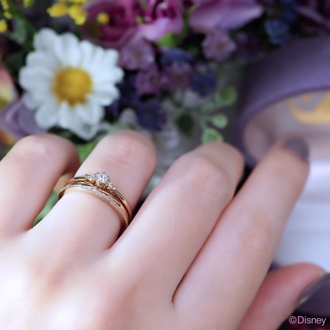 ディズニーラプンツェルのセットリング　ワンウィッシュ　着用写真